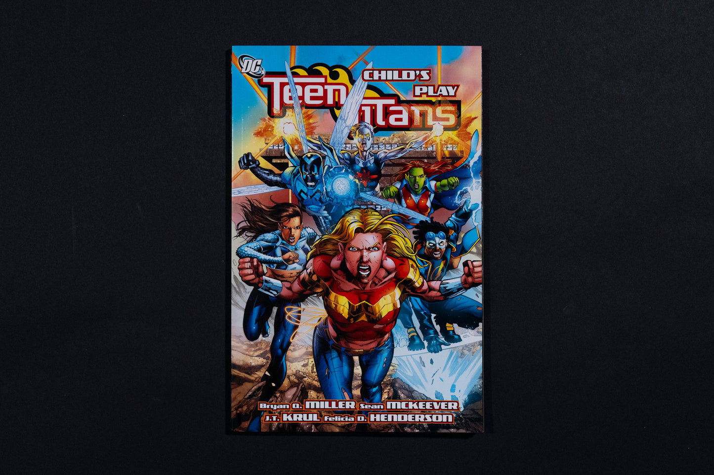 Teen Titans : Child's Play, #12, DC Comics - 9781848565708