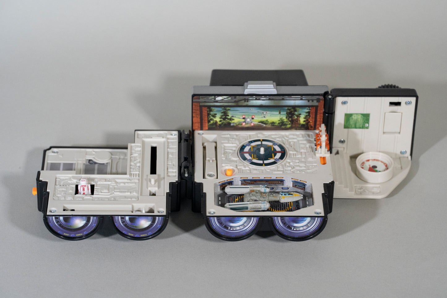 Lukes Binoculars/Yavin Rebel Base, Star Wars, Galoob MicroMachines 1996, Incomplete