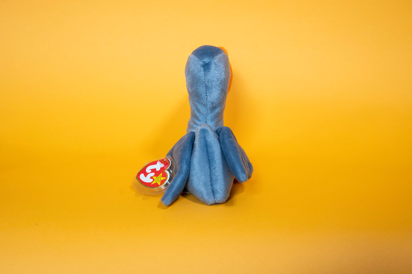 Scoop (Pelican, Bird) - TY Beanie Babies - Tag in Protector - Excellent Condition