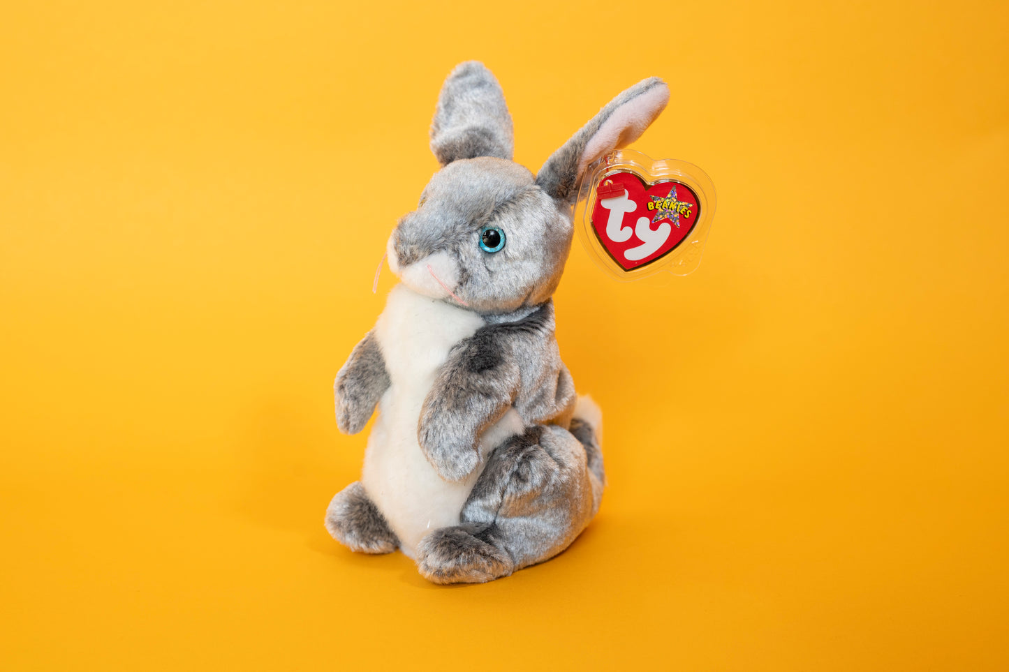 Hopper (Bunny Rabbit) - TY Beanie Babies - Tag in Protector - Excellent Condition