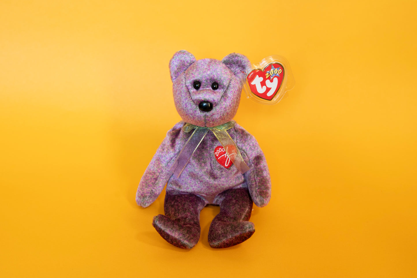 2000 Signature (Bear) - TY Beanie Babies - Tag in Protector - Excellent Condition