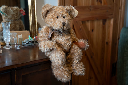 Bears from the past 'Spencer' Teddy Bear by Russ, Aprox 12" Sitting, Complete with Tags, Excellent condition