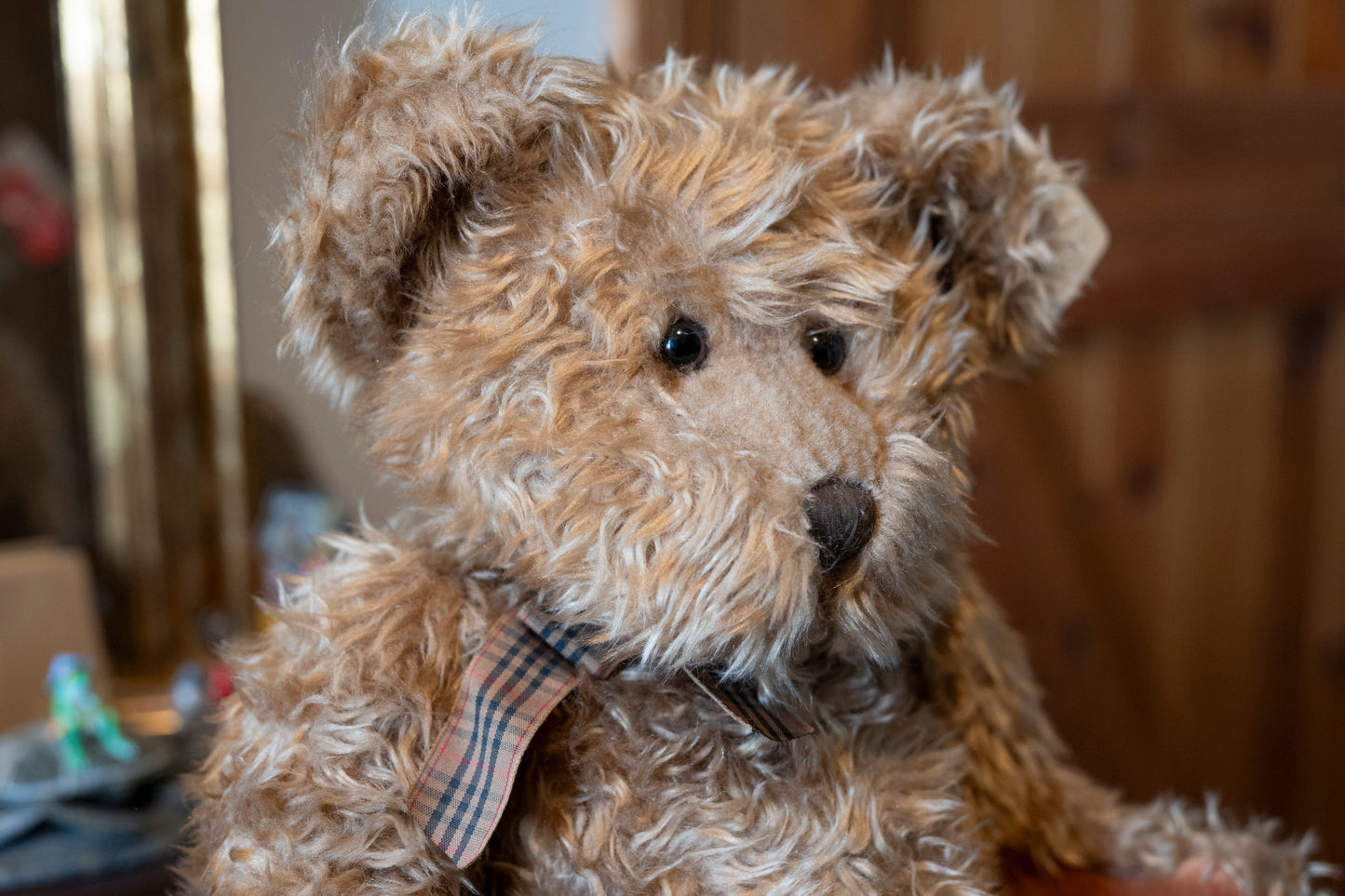 Bears from the past 'Spencer' Teddy Bear by Russ, Aprox 12" Sitting, Complete with Tags, Excellent condition