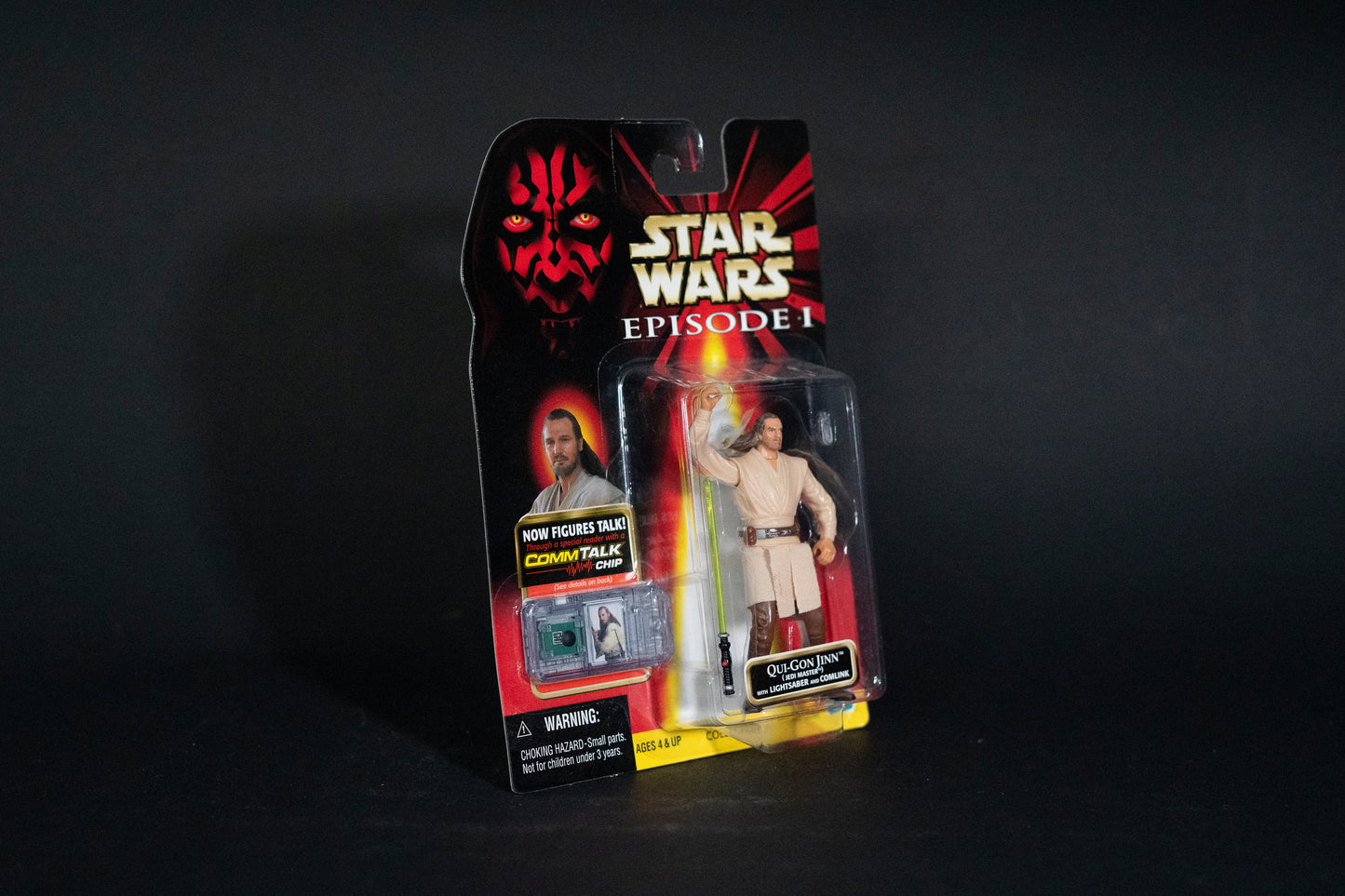 Qui-Gon Jinn (Jedi Master) with Lightsaber and Comlink Unit, Star Wars, Episode 1, Comm Talk Chip, Hasbro, 1999, Box Sealed