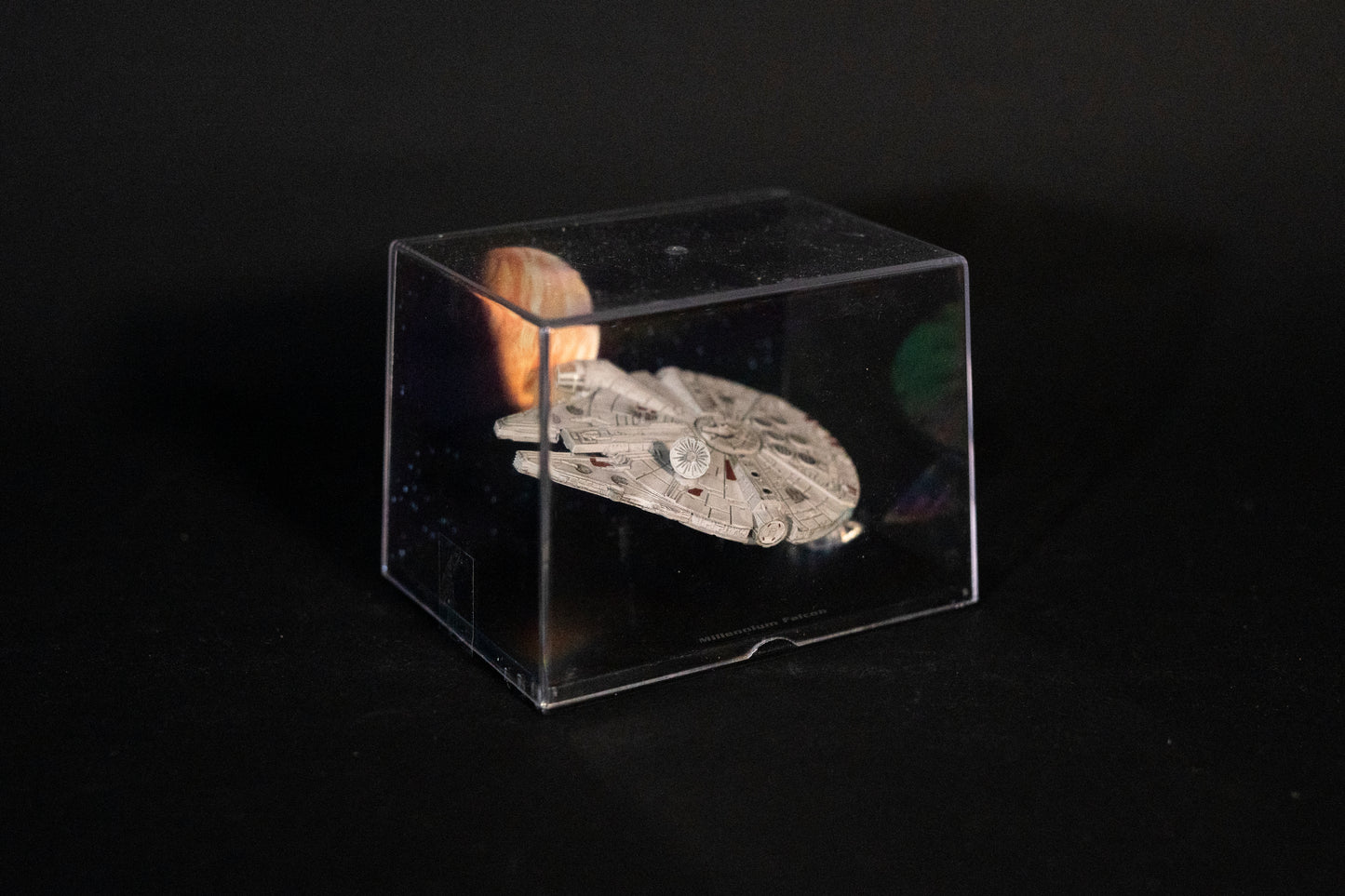 Millennium Falcon, Star Wars, DeAgostini, in acrylic case