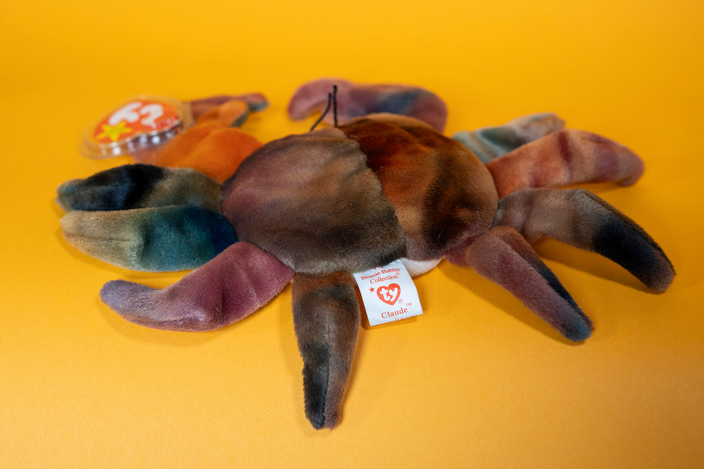 Claude (Crab) - TY Beanie Babies - Tag in Protector - Excellent Condition