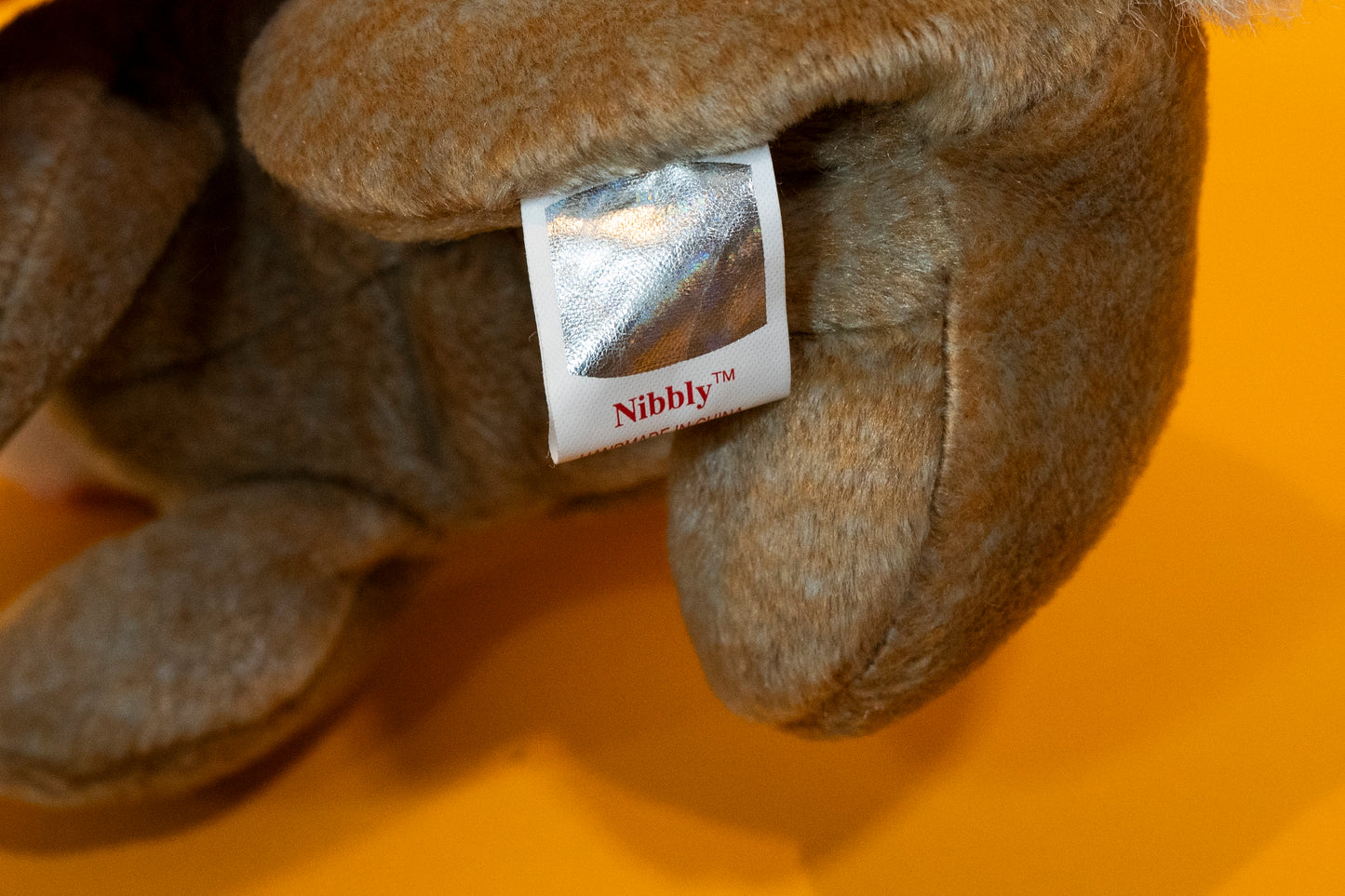 Nibbly (Bunny Rabbit) - TY Beanie Babies - Tag in Protector - Excellent Condition