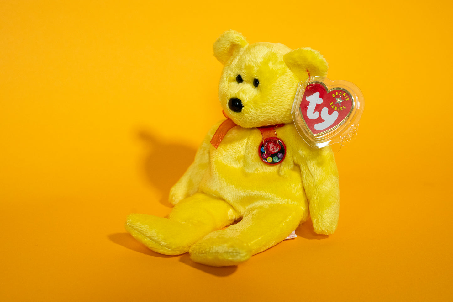 Tradee - TY Store Exclusive (Bear) - TY Beanie Babies - Tag in Protector - Excellent Condition