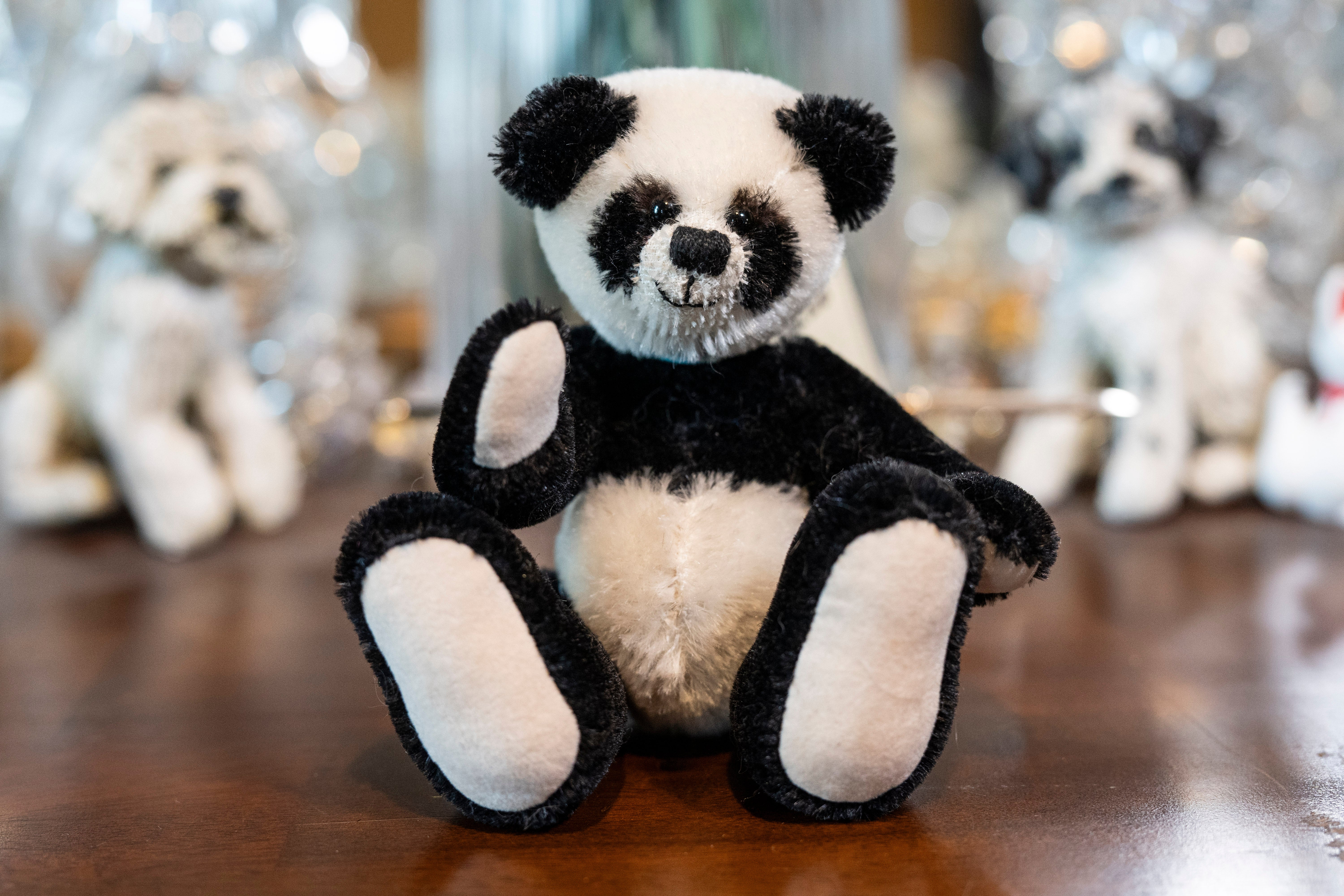 Handmade Artist Mohair Black White Panda Teddy Bear Windy Ridge Be Tenrec Studios