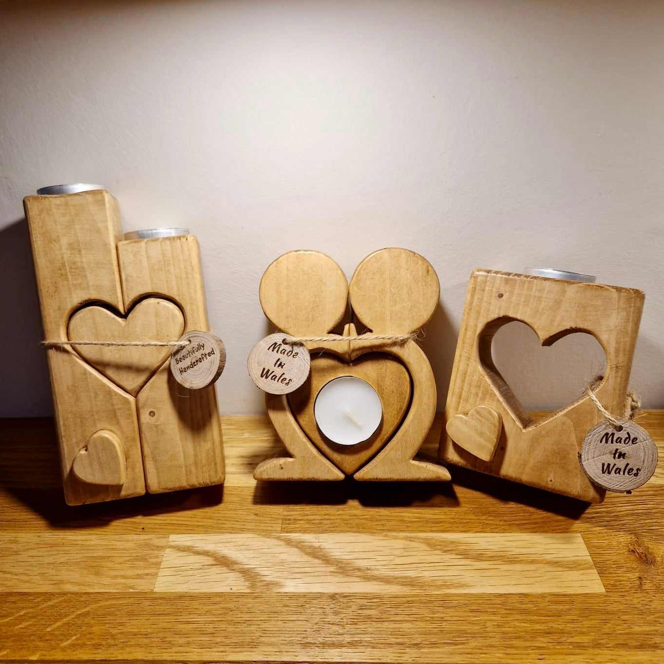 Heart Wooden candle holder - Tea light holder - Handcrafted - Wood with potential