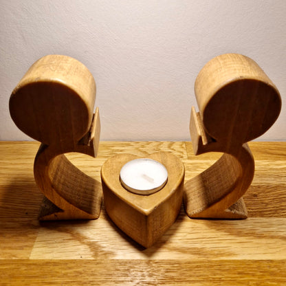 Heart Wooden candle holder - Tea light holder - Handcrafted - Wood with potential